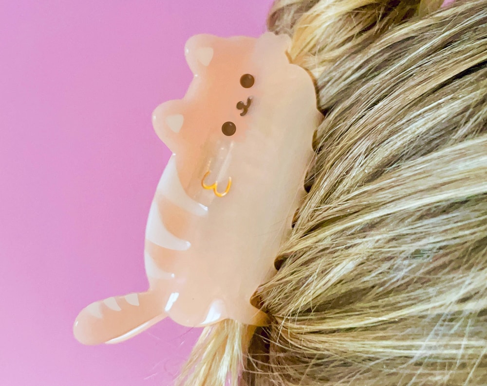 The Cat Loaf Hair Claw Clip